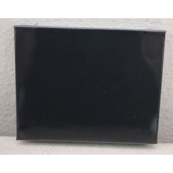 Doucce On The Go Palette - 4 Eyeshadows; 1 Highlighter; 1 Blush - SEALED Package - Picture 2 of 6